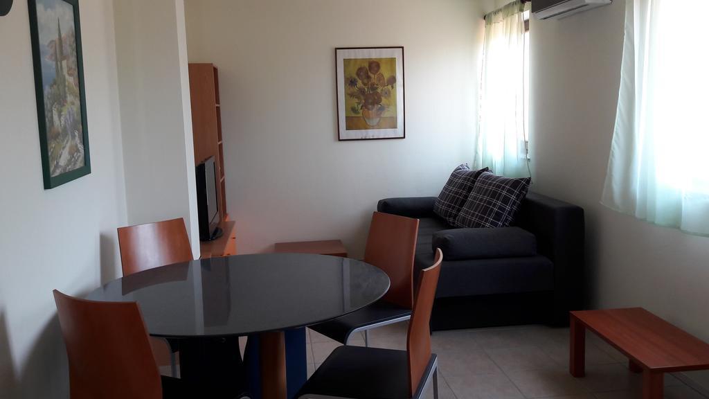 Apartment Greeny Galižana Eksteriør billede